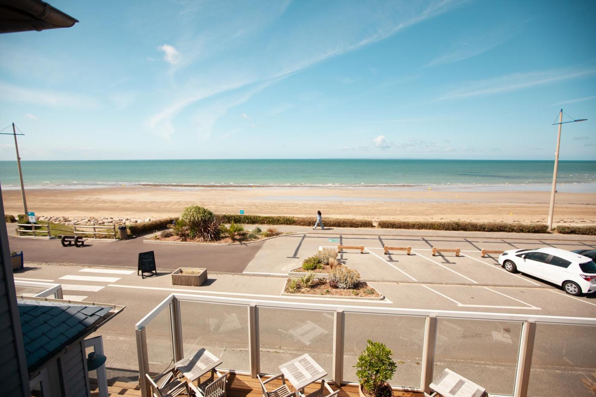 Hotel Des Isles Barneville-Carteret Exterior photo