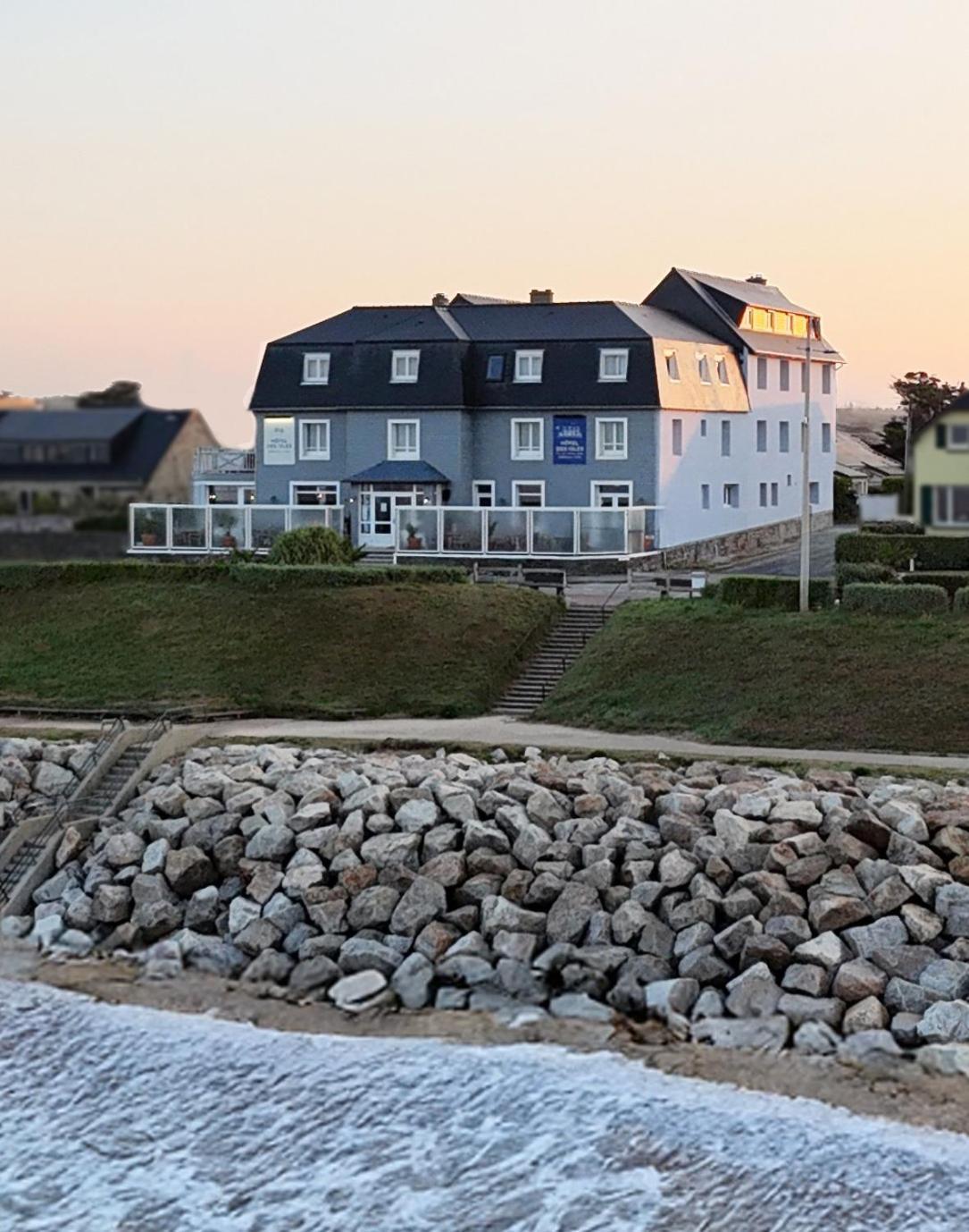 Hotel Des Isles Barneville-Carteret Exterior photo